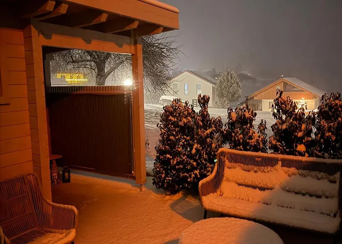 - Tiny House Hébergement de vacances *